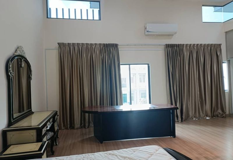 RENT @ Reflexion Pool Villa P/Furnish 3 Storey Puchong South 