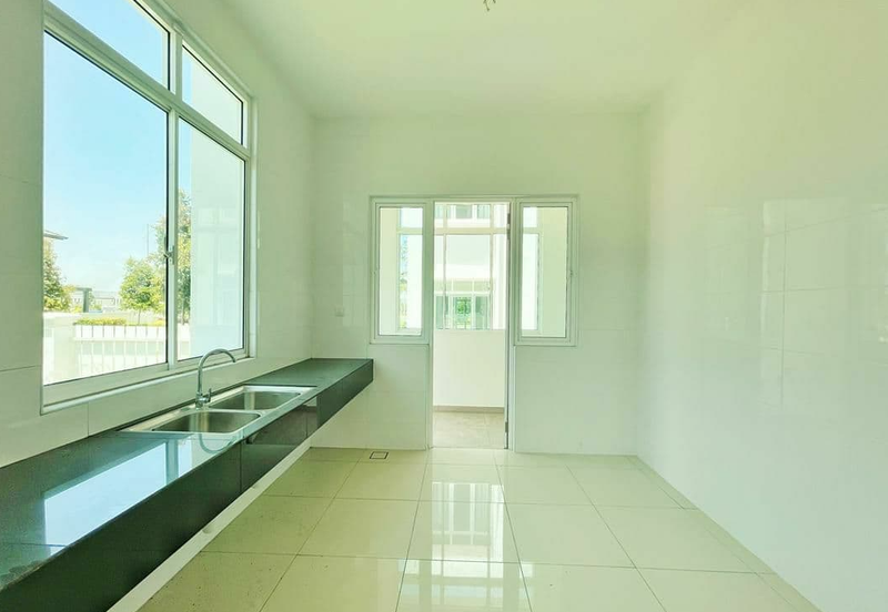 Mellowood @ Eco Majestic