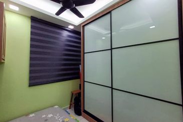 Kiara Plaza Service Apartment @ Semenyih