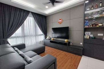Kiara Plaza Service Apartment @ Semenyih