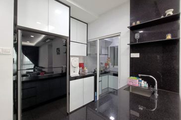 Kiara Plaza Service Apartment @ Semenyih