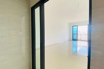 Aradia Residence @ Lake City