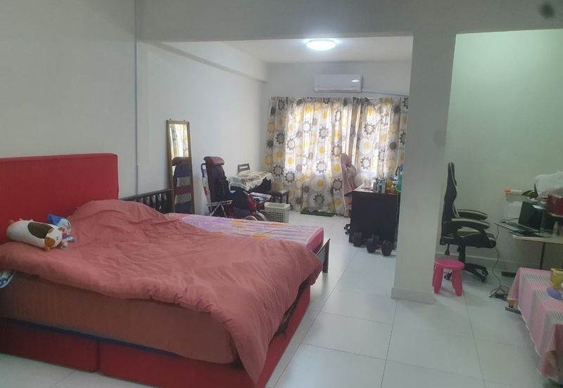 SALE @ 2 Storey Terrace House OUG Overseas United Garden