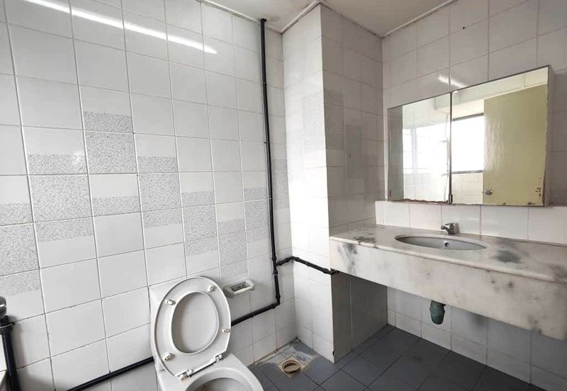 Bukit Desa Condominium