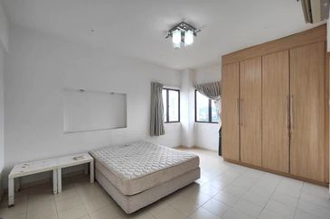 Bukit Desa Condominium