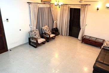 RENT @ Corner 2-Storey Terrace F/Furnished @ Taman United Old Klang Road, KL
