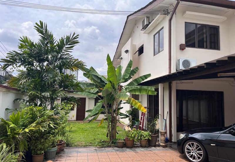 RENT @ Corner 2-Storey Terrace F/Furnished @ Taman United Old Klang Road, KL