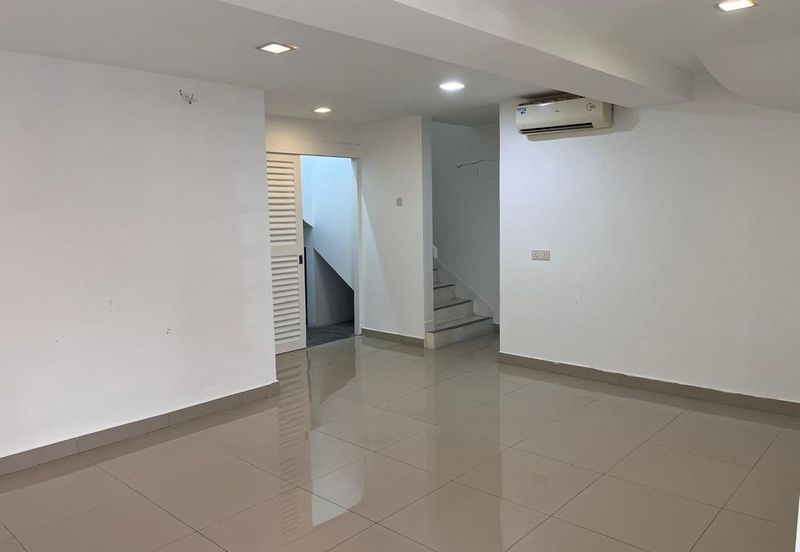 SALE @ 3-Storey Terrace @  Taman Persiaran Putra, Kuala Lumpur, Taman Persiaran Putra, Seputeh KL