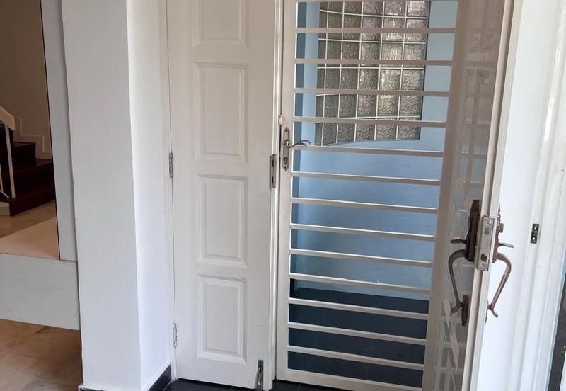 SALE @ 3-Storey Terrace @  Taman Persiaran Putra, Kuala Lumpur, Taman Persiaran Putra, Seputeh KL