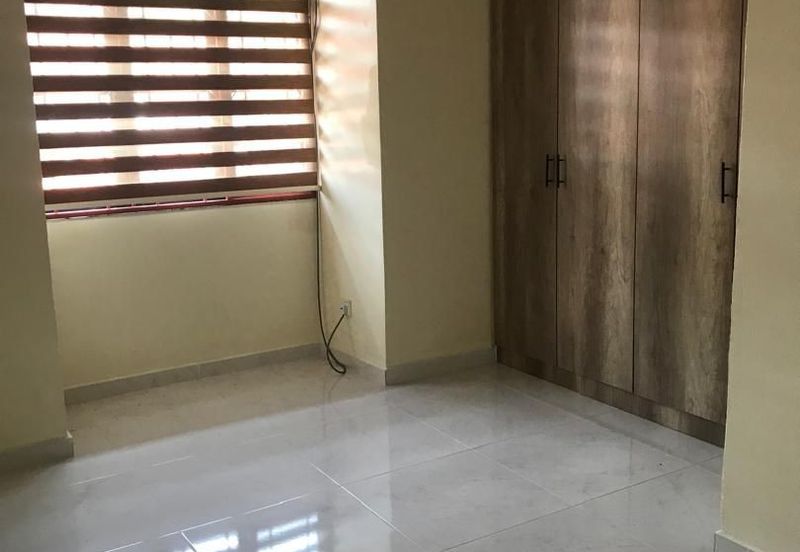 RENT @ Townhouse 3 Rooms Taman Desa Damai, Alam Damai Cheras, KL