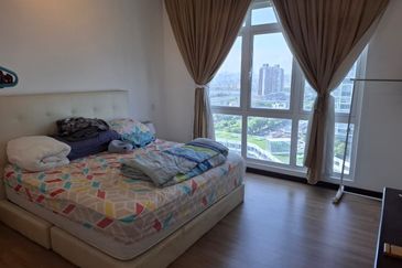 Aurora Tower @ Eco Sky