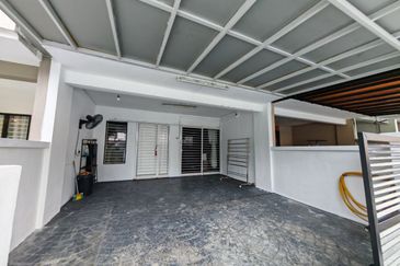 Rent @ D’Majestica 2 Storey House P/Furnished At Jalan Damai Perdana Cheras KL 