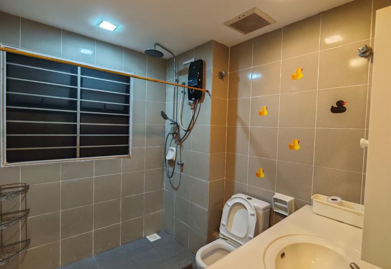 Rent @ D’Majestica 2 Storey House P/Furnished At Jalan Damai Perdana Cheras KL 