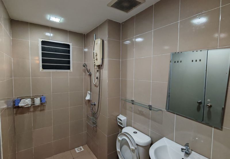 Rent @ D’Majestica 2 Storey House P/Furnished At Jalan Damai Perdana Cheras KL 