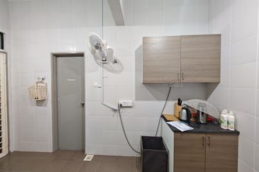 Rent @ D’Majestica 2 Storey House P/Furnished At Jalan Damai Perdana Cheras KL 