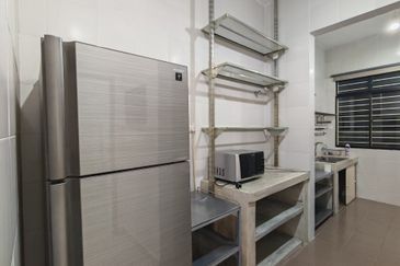 Rent @ D’Majestica 2 Storey House P/Furnished At Jalan Damai Perdana Cheras KL 