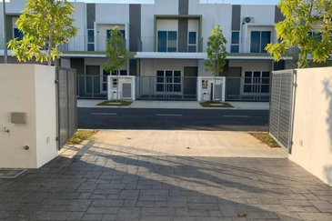 Casa Wood, CyberSouth