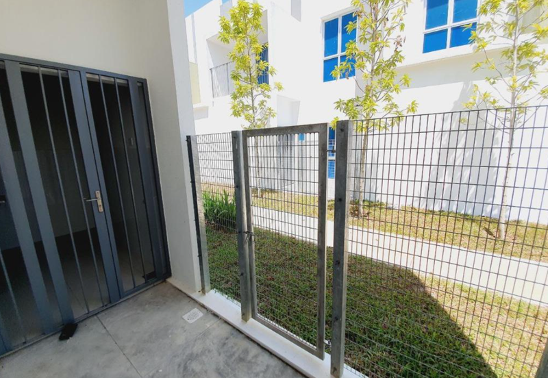 Casa Wood, CyberSouth