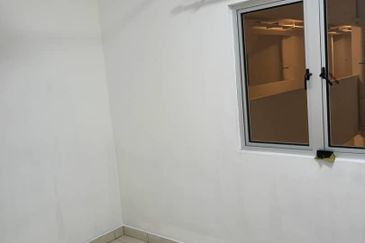 RENT @ Residensi Kesuma 1 Partially Furnished @ Bandar Tasik Kesuma, Beranang, Semenyih