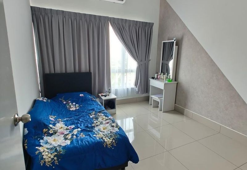 Razak City Residences