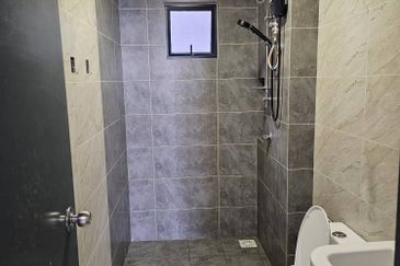 The Hipster @ Taman Desa