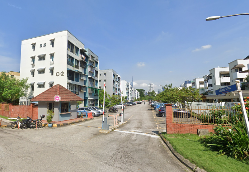 Baiduri Apartment @ Desa Pandan