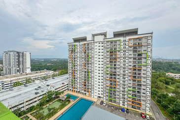 D'Cerrum Apartment @ Setia EcoHill