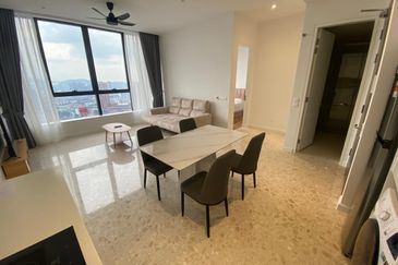 Pavilion Ceylon Hill