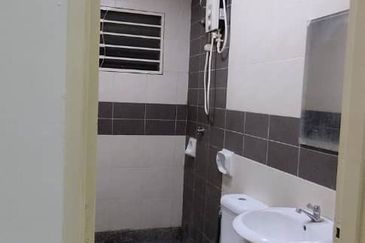 Putra Suria Residency Apartment