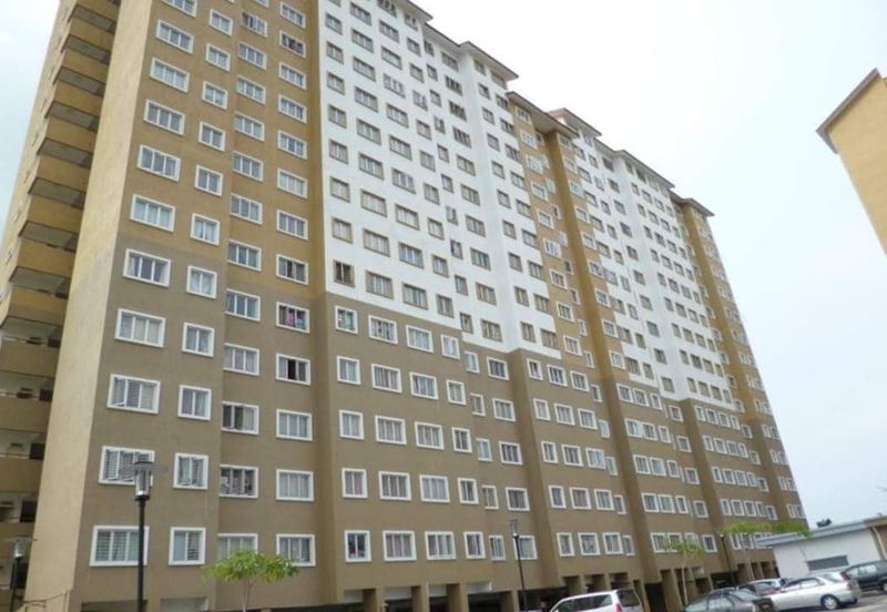 Putra Suria Residency Apartment