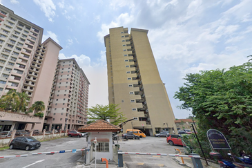 Putra Suria Residency Apartment
