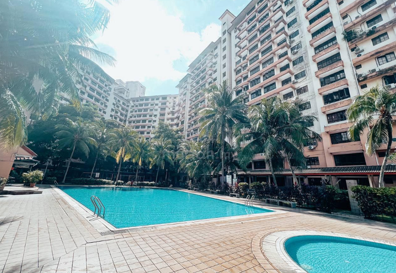 Bayu Tasik Condominium