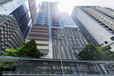 Mercu Summer Suites