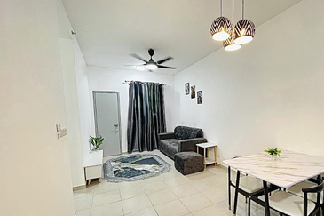 Tangerine Suites @ Sunsuria City