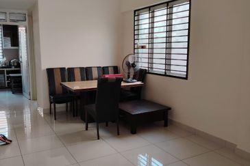 SALE @ Freehold Goodview Heights TownHouse Group Floor @ Kajang, Sungai Long Selangor