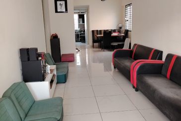 SALE @ Freehold Goodview Heights TownHouse Group Floor @ Kajang, Sungai Long Selangor