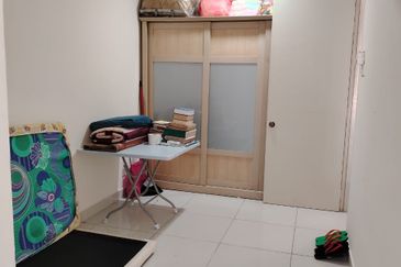 SALE @ Freehold Goodview Heights TownHouse Group Floor @ Kajang, Sungai Long Selangor