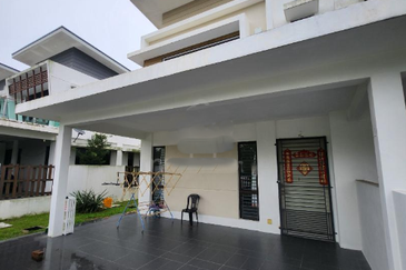 Banyas @ Setia EcoHill 2