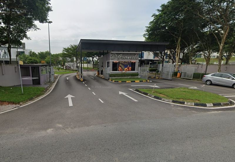 Garden Villa @ Bukit Indah 2