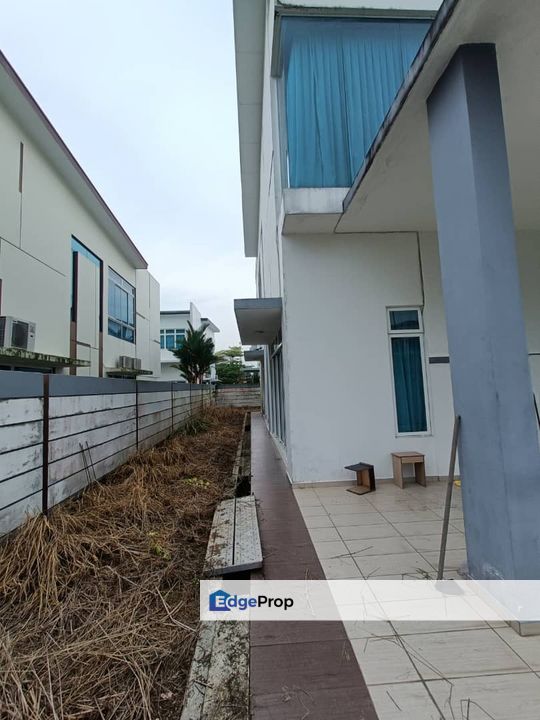 Gated Guarded Semi D Bukit Indah D'Grande Jalan Indah 14 Facing North, Johor, Bukit Indah