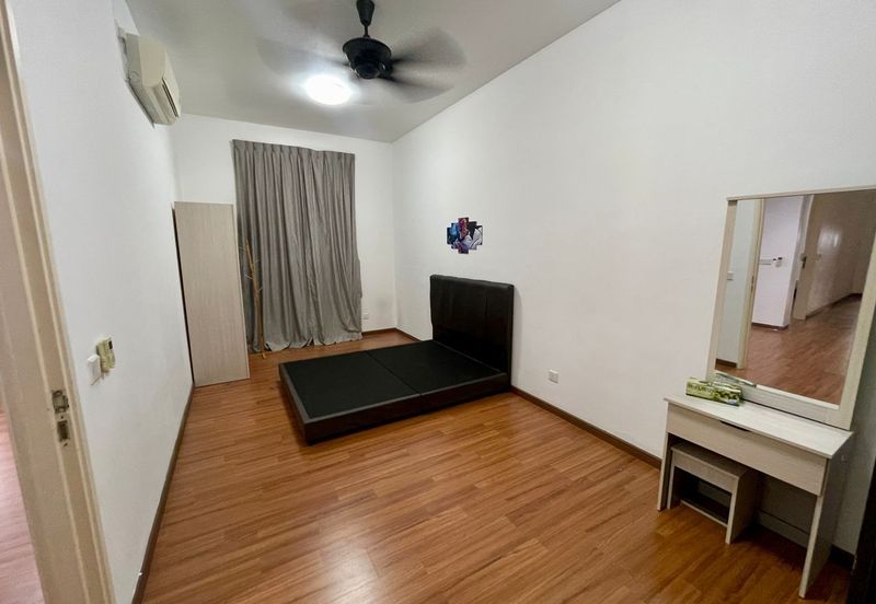 Garden Villa @ Bukit Indah 2