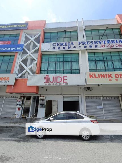 Ground Floor Shop Beside Nusa Bestari Perling Sri Yaacob Uda Utama, Johor, 