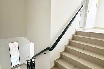 Garden Villa @ Bukit Indah 2