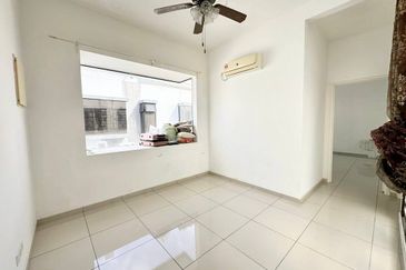 Garden Villa @ Bukit Indah 2