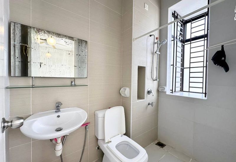 Garden Villa @ Bukit Indah 2