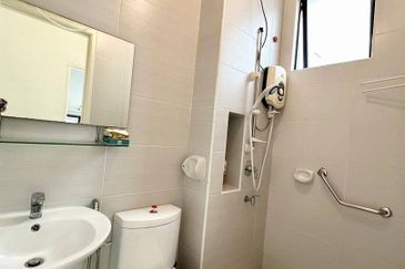 Garden Villa @ Bukit Indah 2