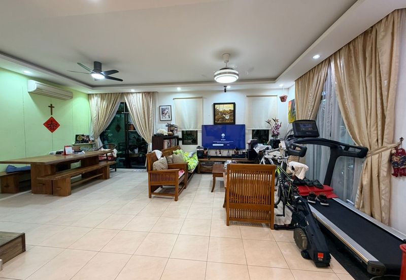 Taman Austin Heights