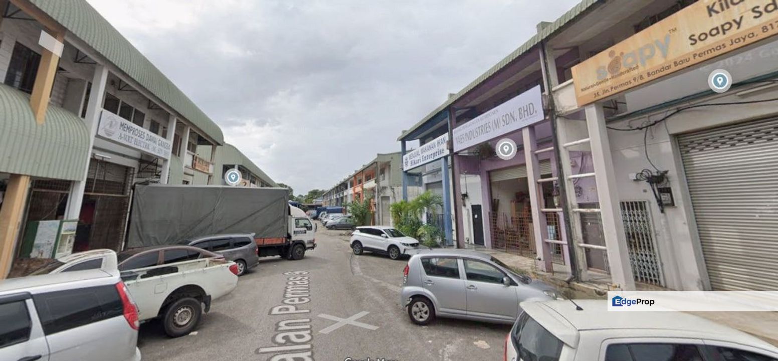 30x100 sqft Permas Jaya 1.5 Storey Terrace Factory Jalan Permas 9, Johor, Masai