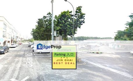 Nusa Bestari 3 Storey Shoplot Near Bestmart Parking Entrance Jalan NB2 1/1 Facing North East Many Parking Space, Johor, 