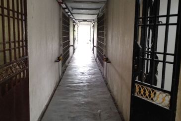 Flat Serantau Baru